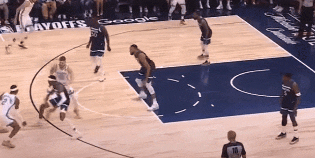 爱德华兹,攻防两端炸碎雷霆