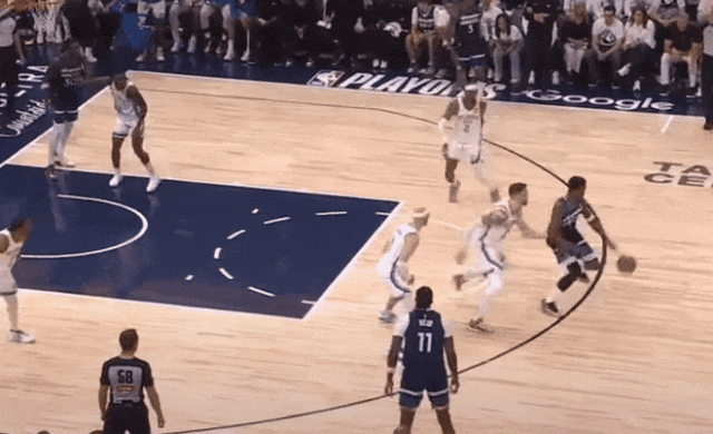 爱德华兹,攻防两端炸碎雷霆